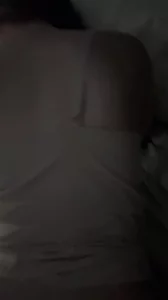 「申请邀请码」学生公寓小声后入银发留学生女大